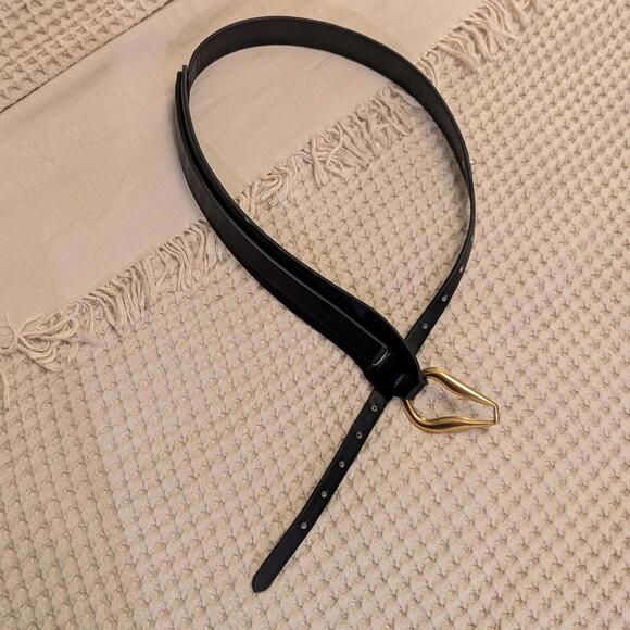 Faux Leather Waist Belt With Gold Buckle - Picture 2 of 5